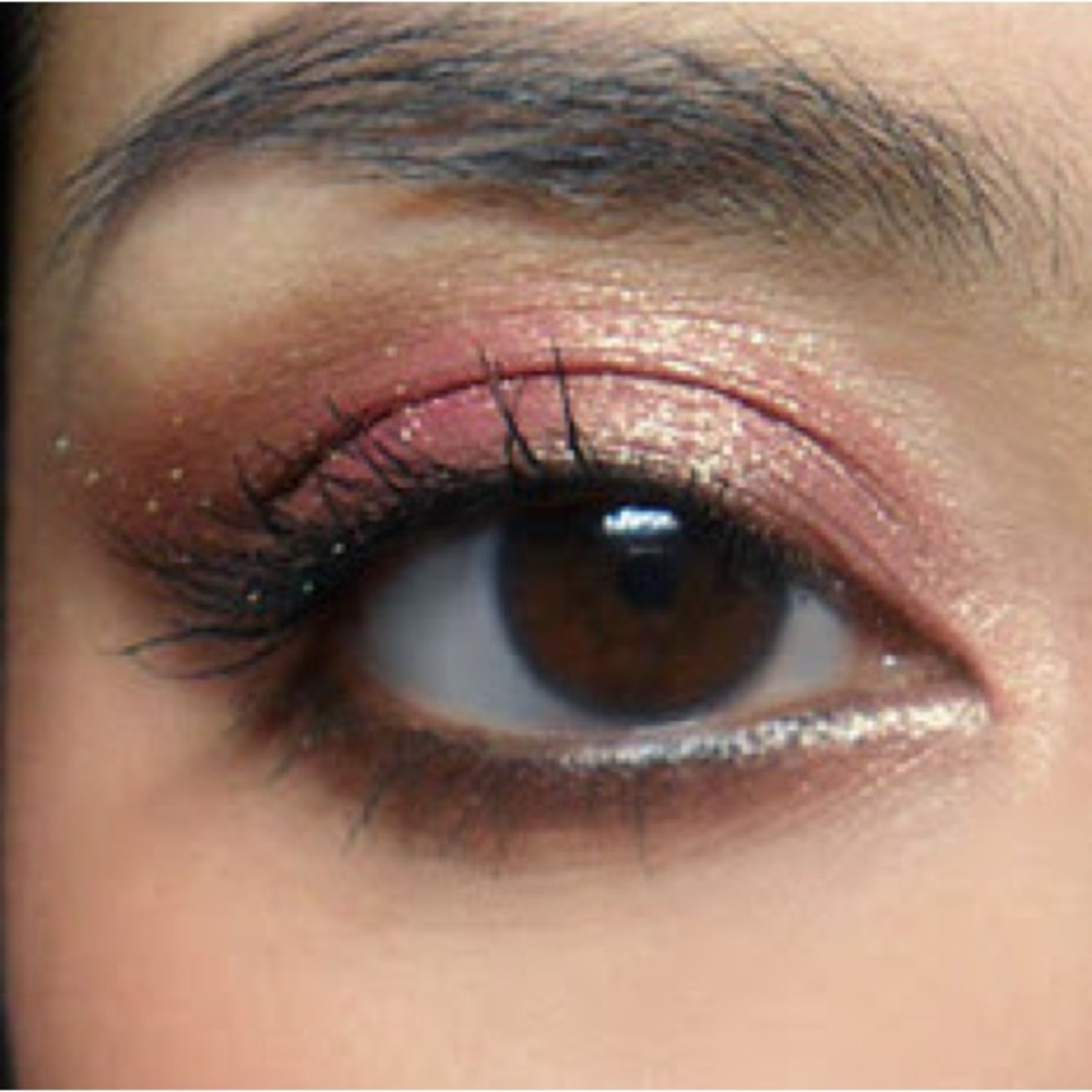 MAC Rose Pigment NIB Full Size - Picture 8 of 9